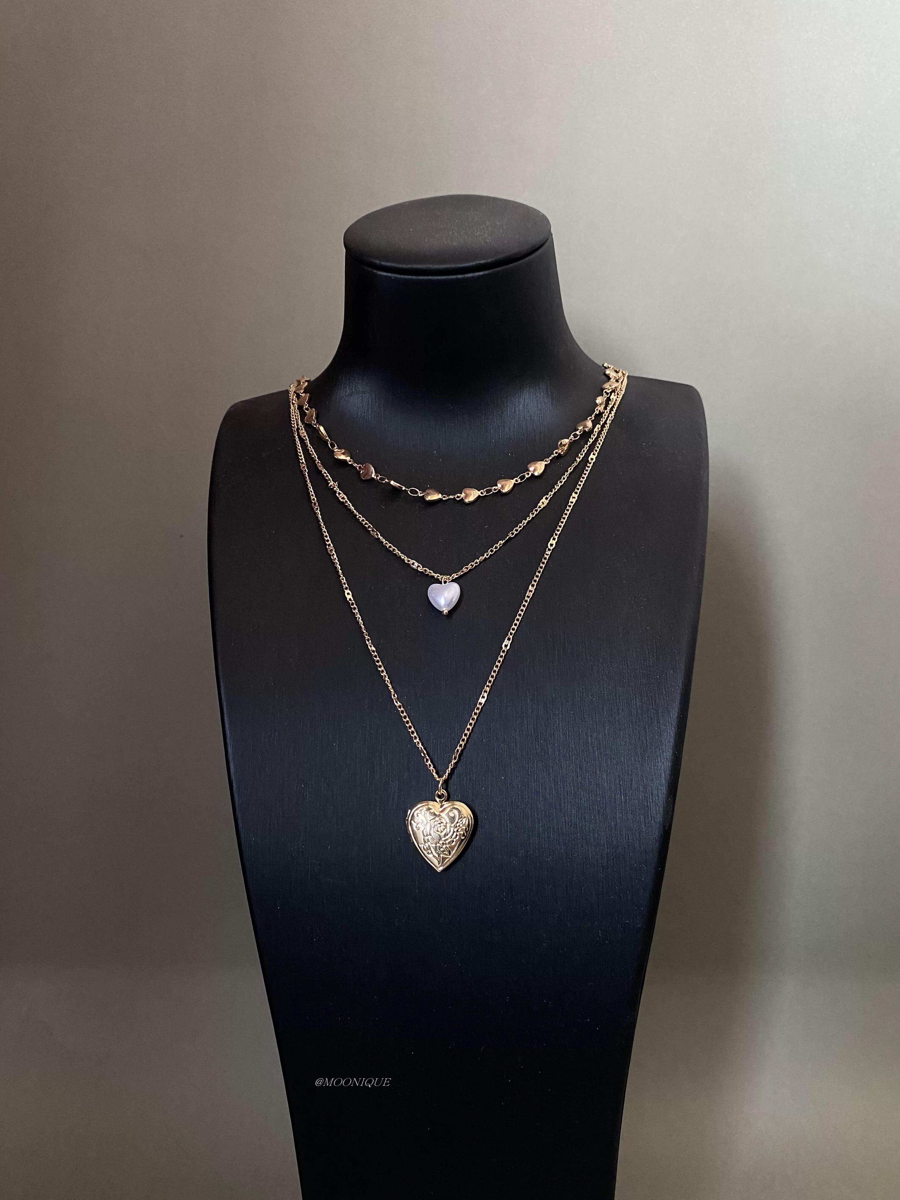 ANTIQUE HEART PENDANT NECKLACE