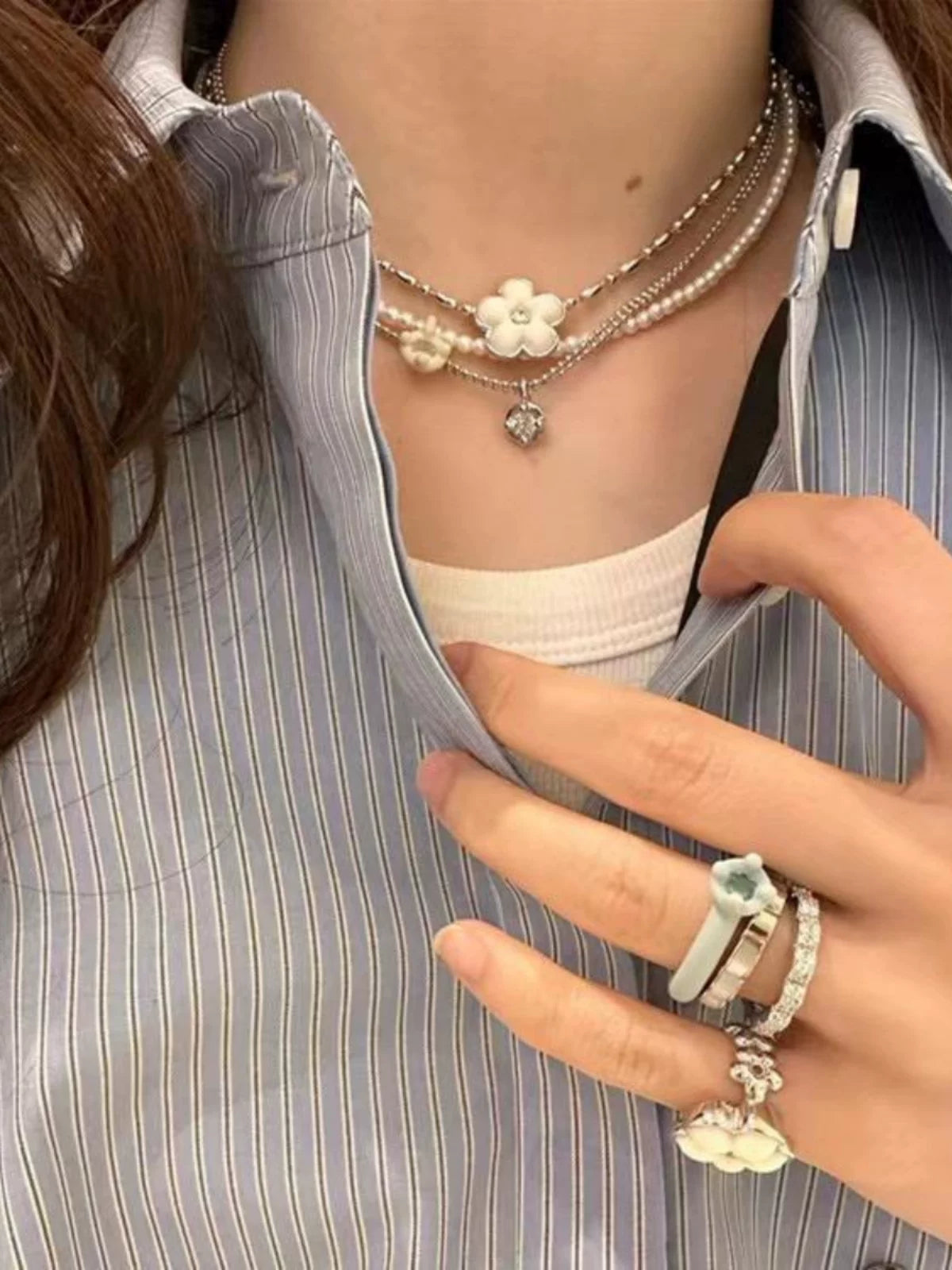 DELICATE PEARL DRIP GLAZE NECKLACE