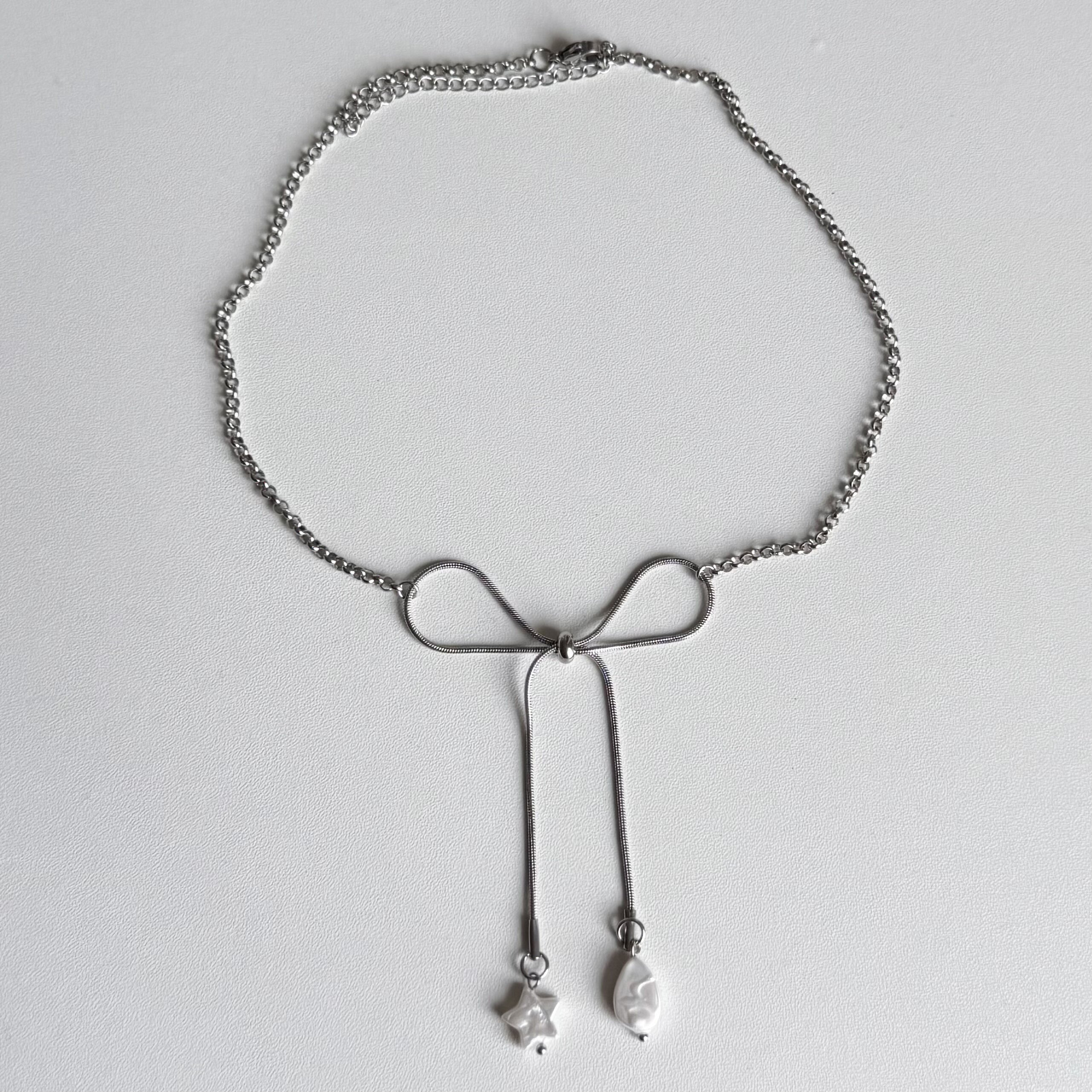 RETRO SNAKE BONE NECKLACE