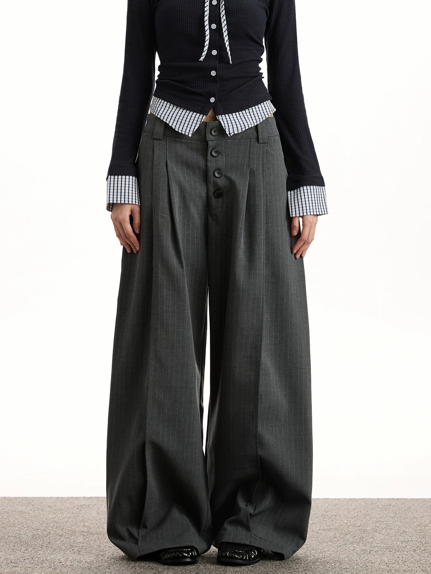 RETRO STRIPED BUTTONED PANTS
