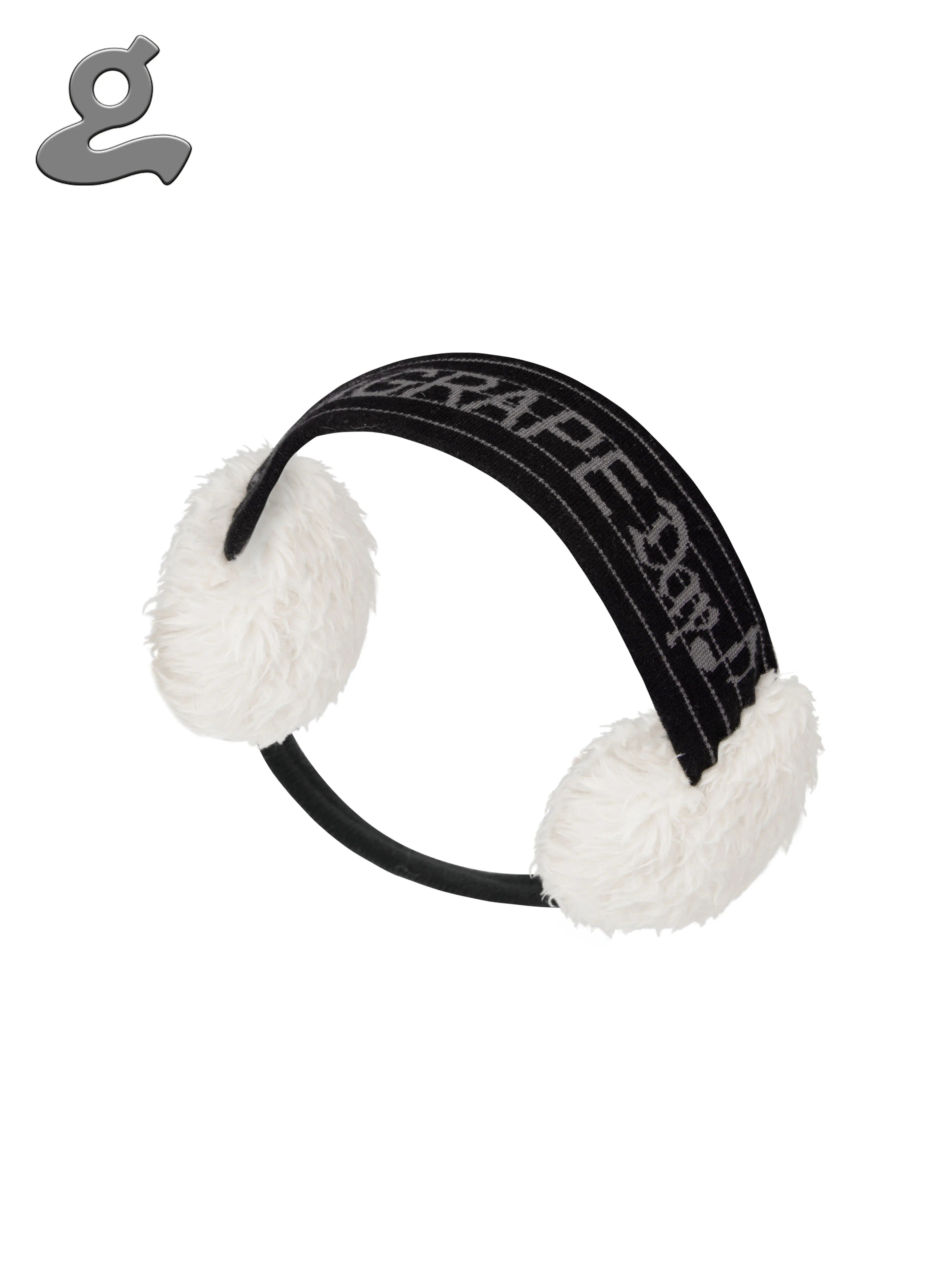 KNITTED WOOL HAT AND MUFF