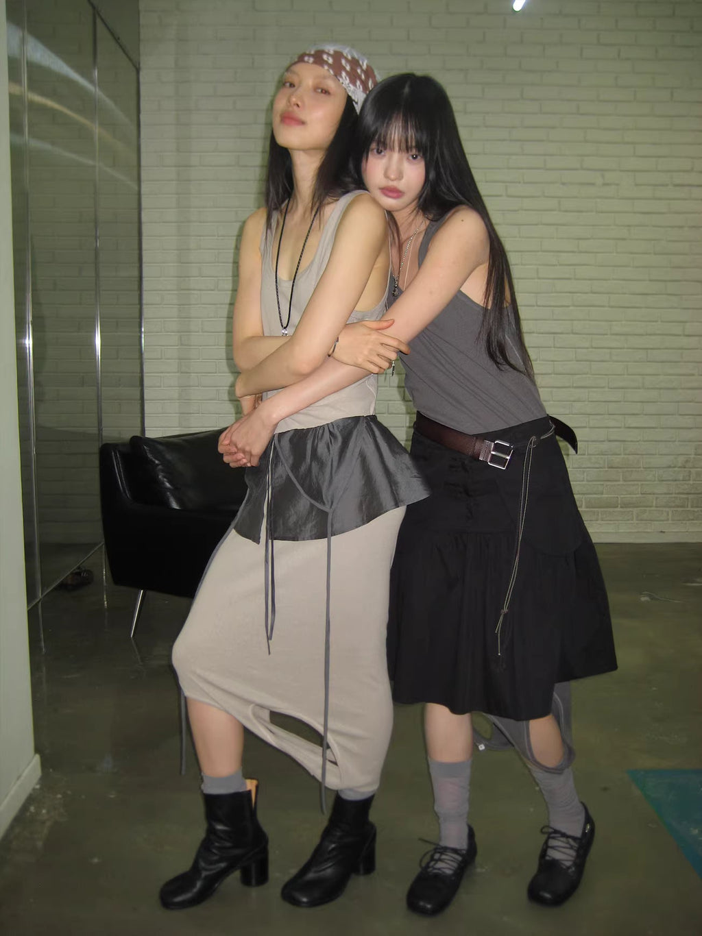 Antwerp Six Vector Foldline Skirt in Champagne Beige or Black Ink