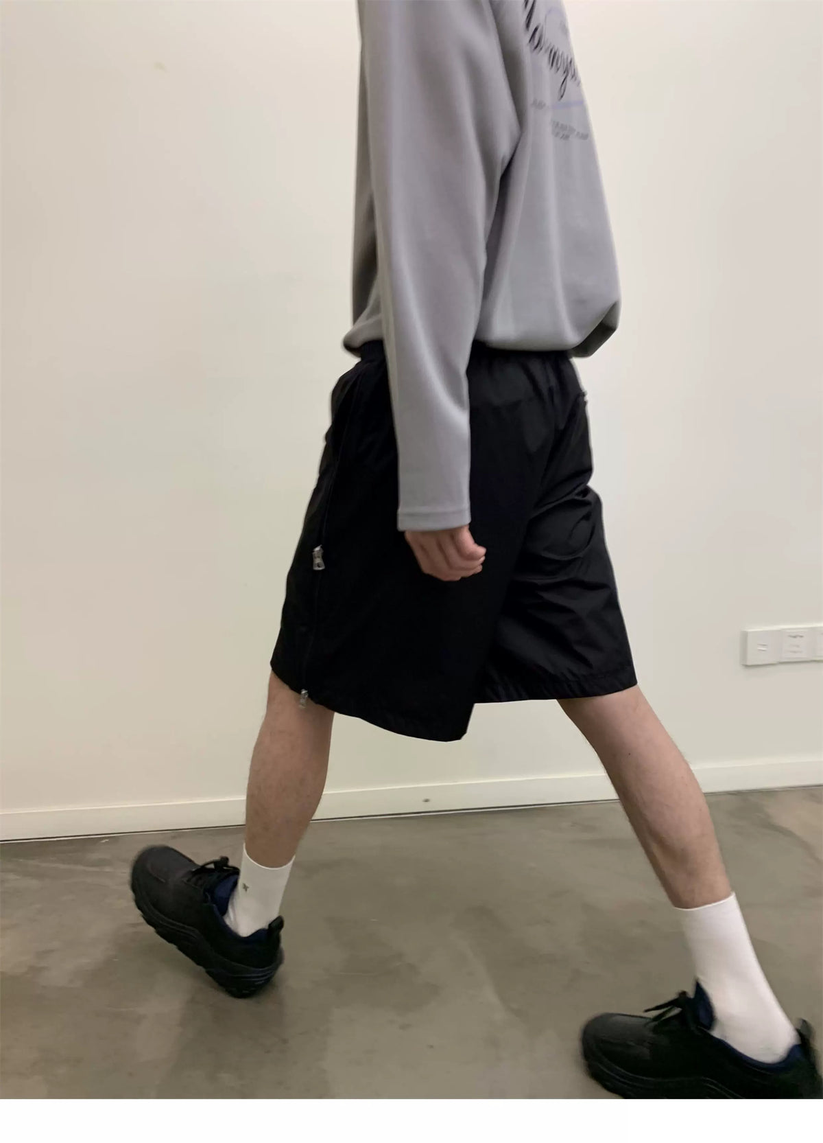 Switch Zip Shorts