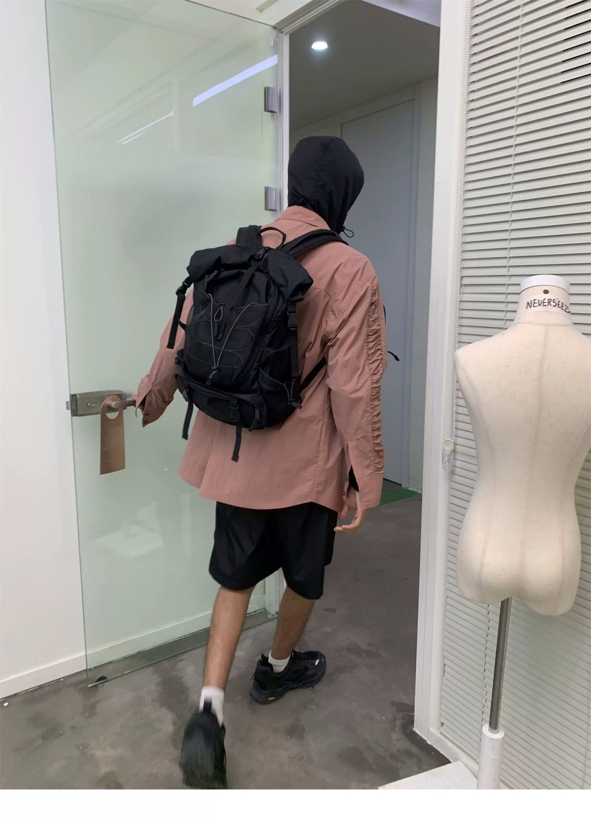 Switch Zip Shorts