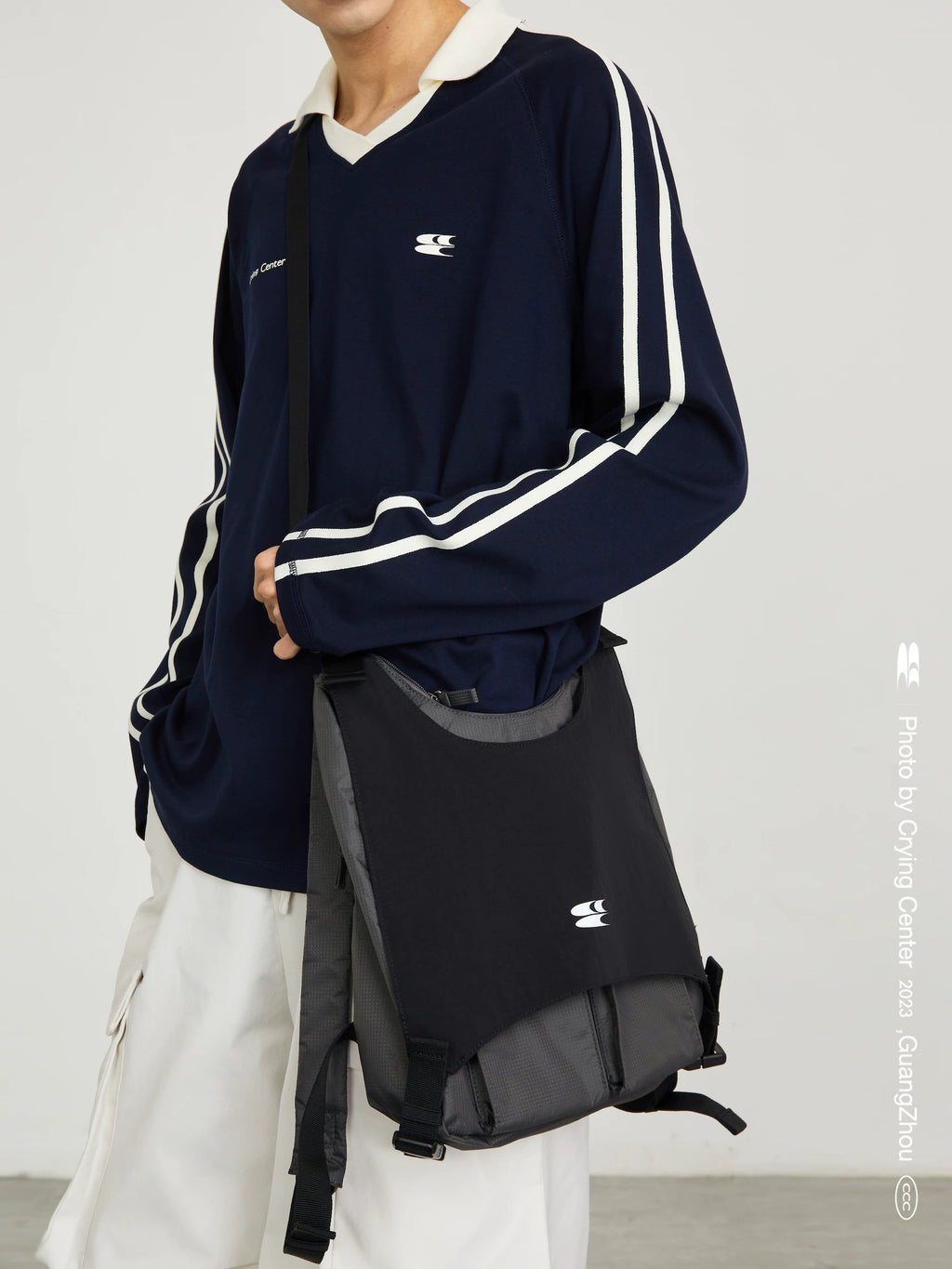 FUNCTIONAL OUTDOOR CROSSBODY VEST BAG