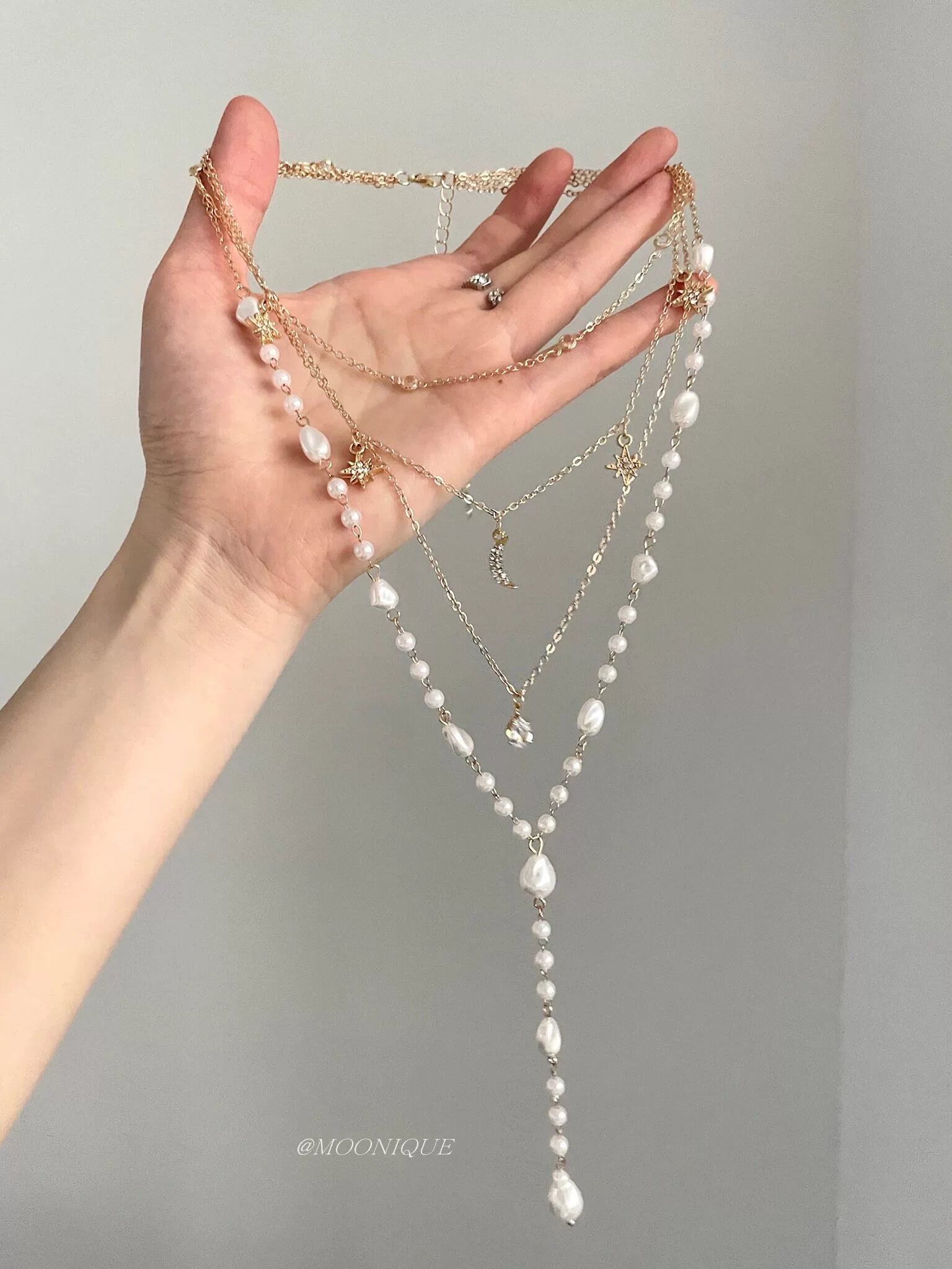 BAROQUE PEARL TASSEL NECKLACE