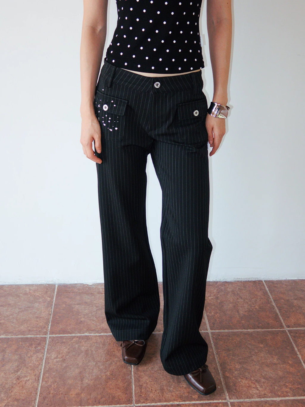 FUNKYFUN | PINSTRIPE CONTOUR FLARED PANTS【ID:TN00195】