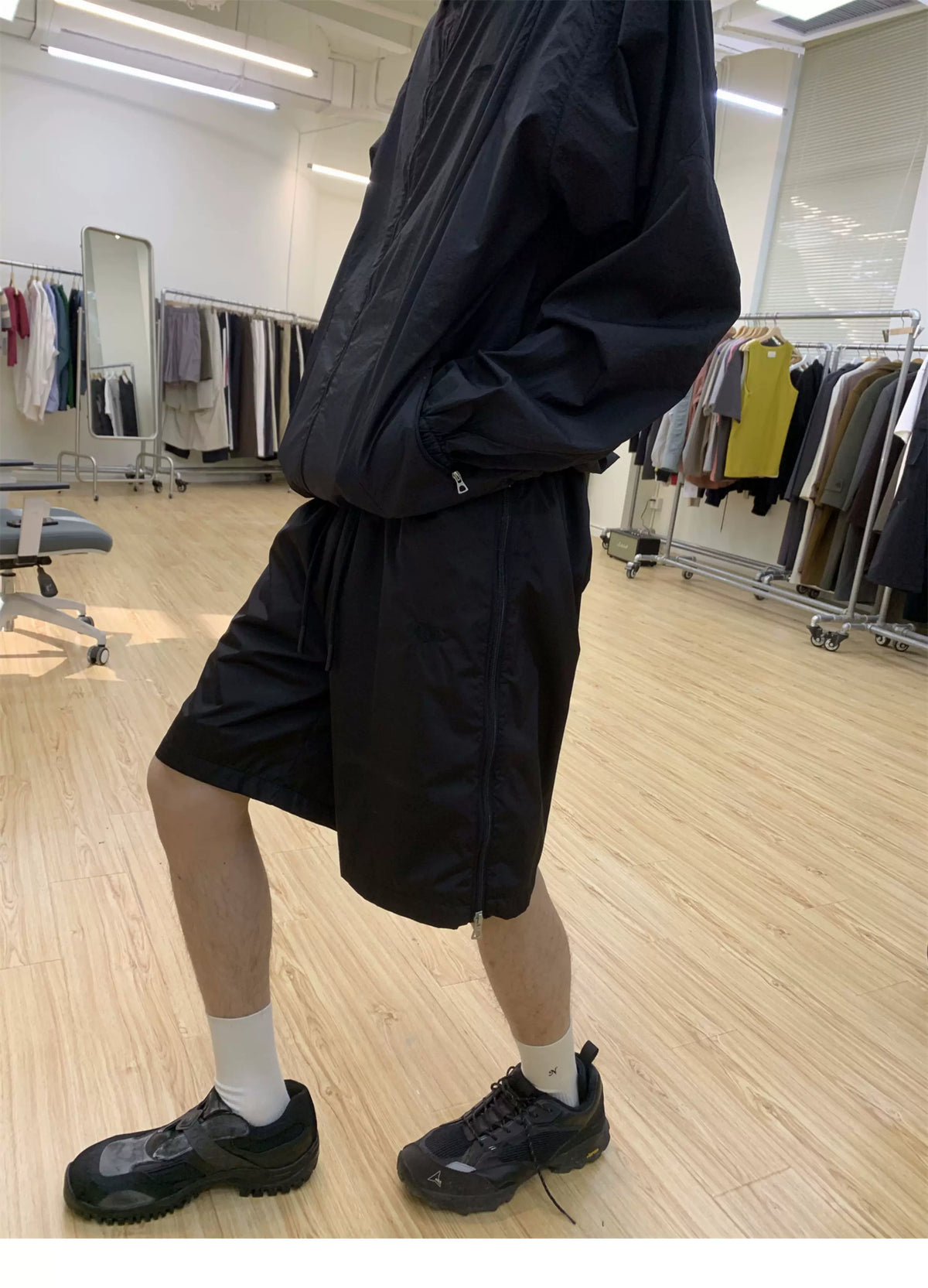 Switch Zip Shorts