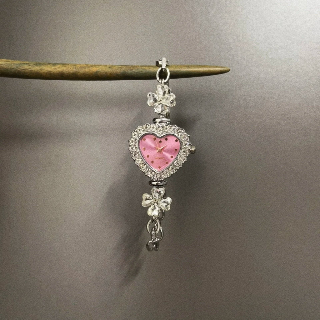 VINTAGE CLOVER LOVE WATCH