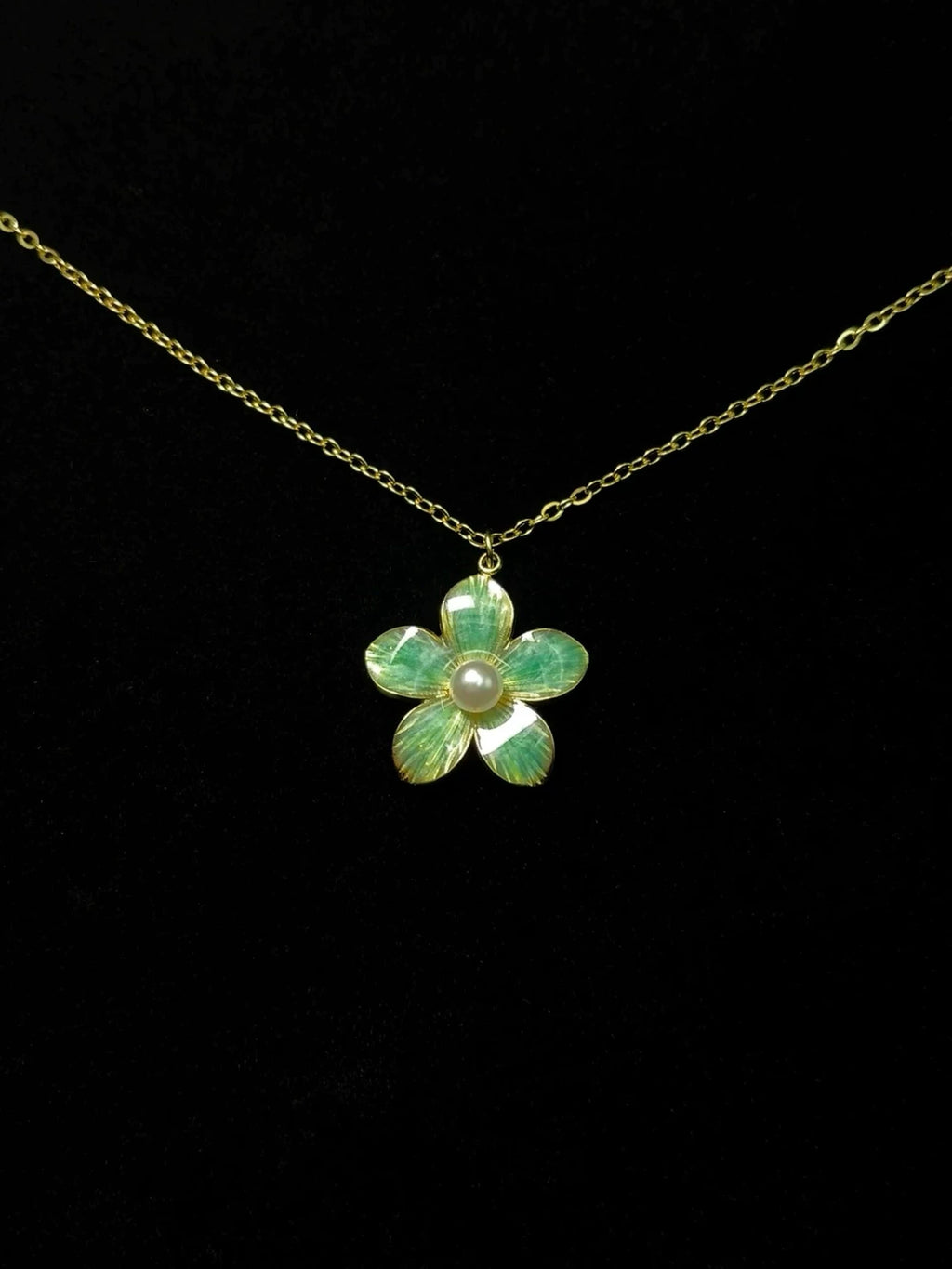 CHERRY BLOSSOM VINTAGE PEARL NECKLACE