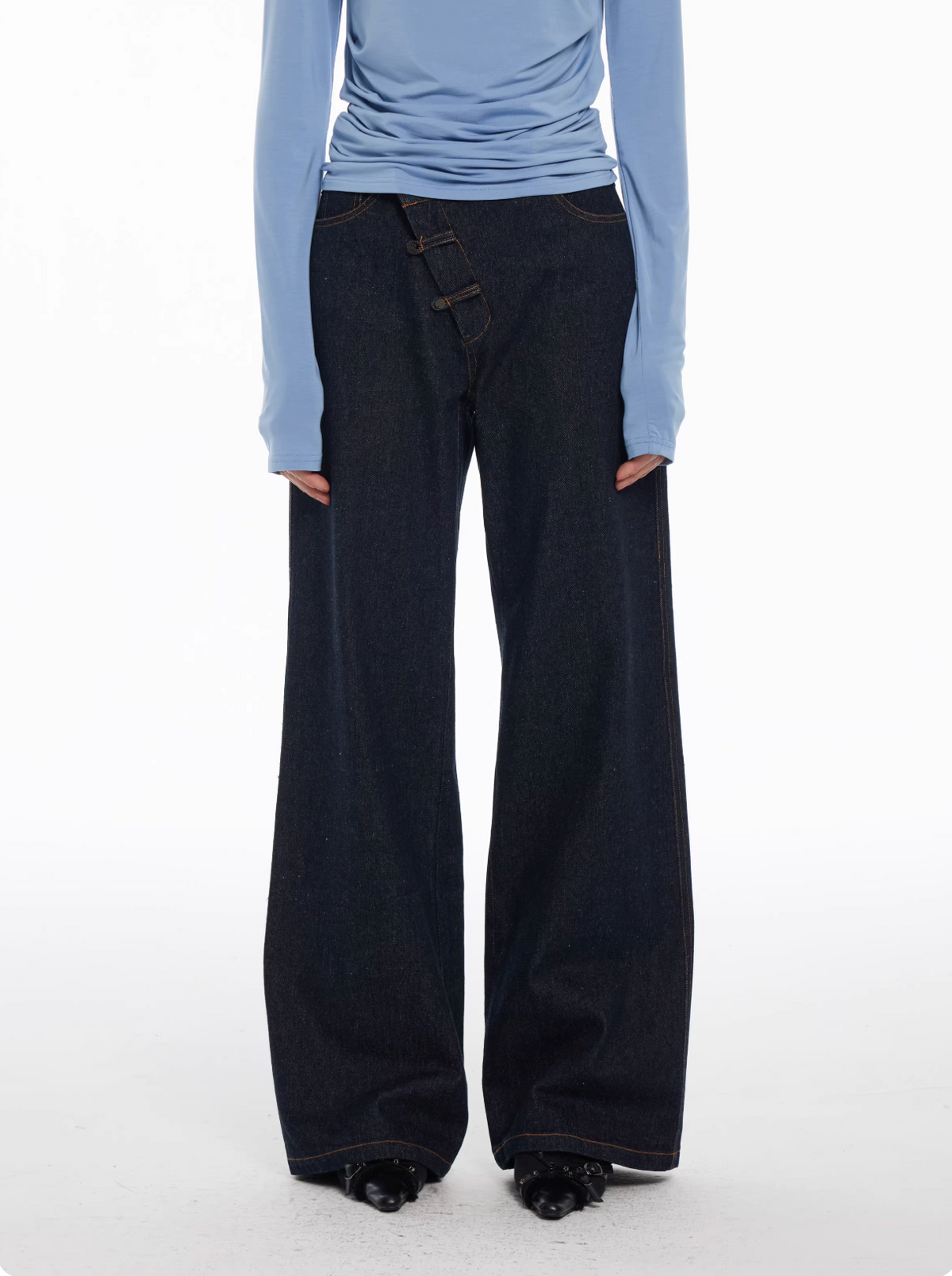 Qing Indigo Hook Waist Jeans