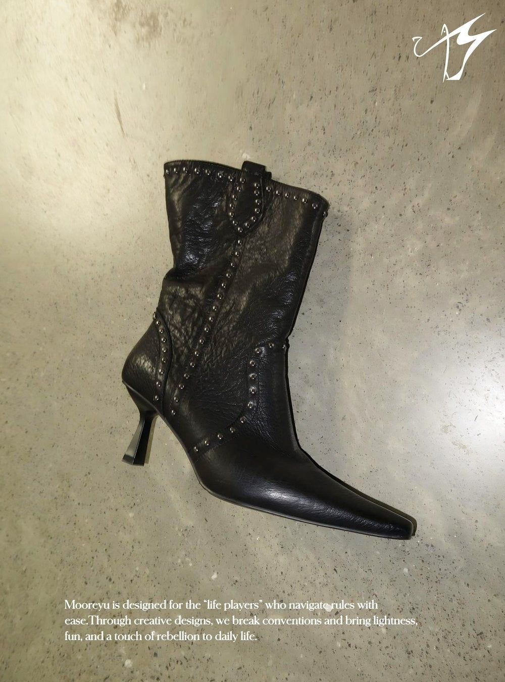 Wild Edge Rivet Boots (2color)