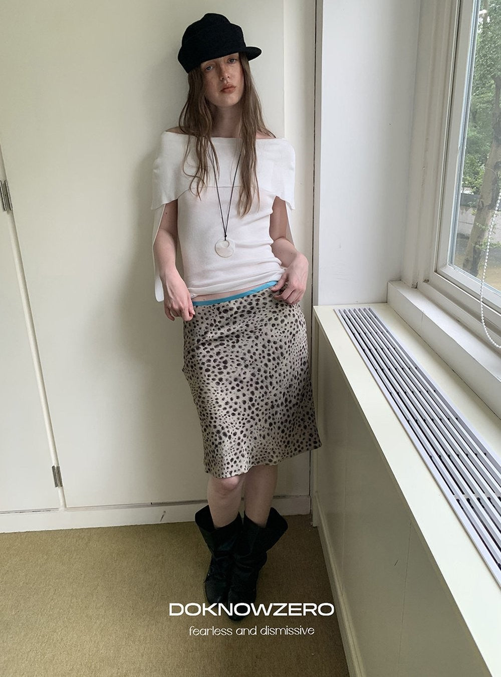 Leopard Sheen Straight Skirt