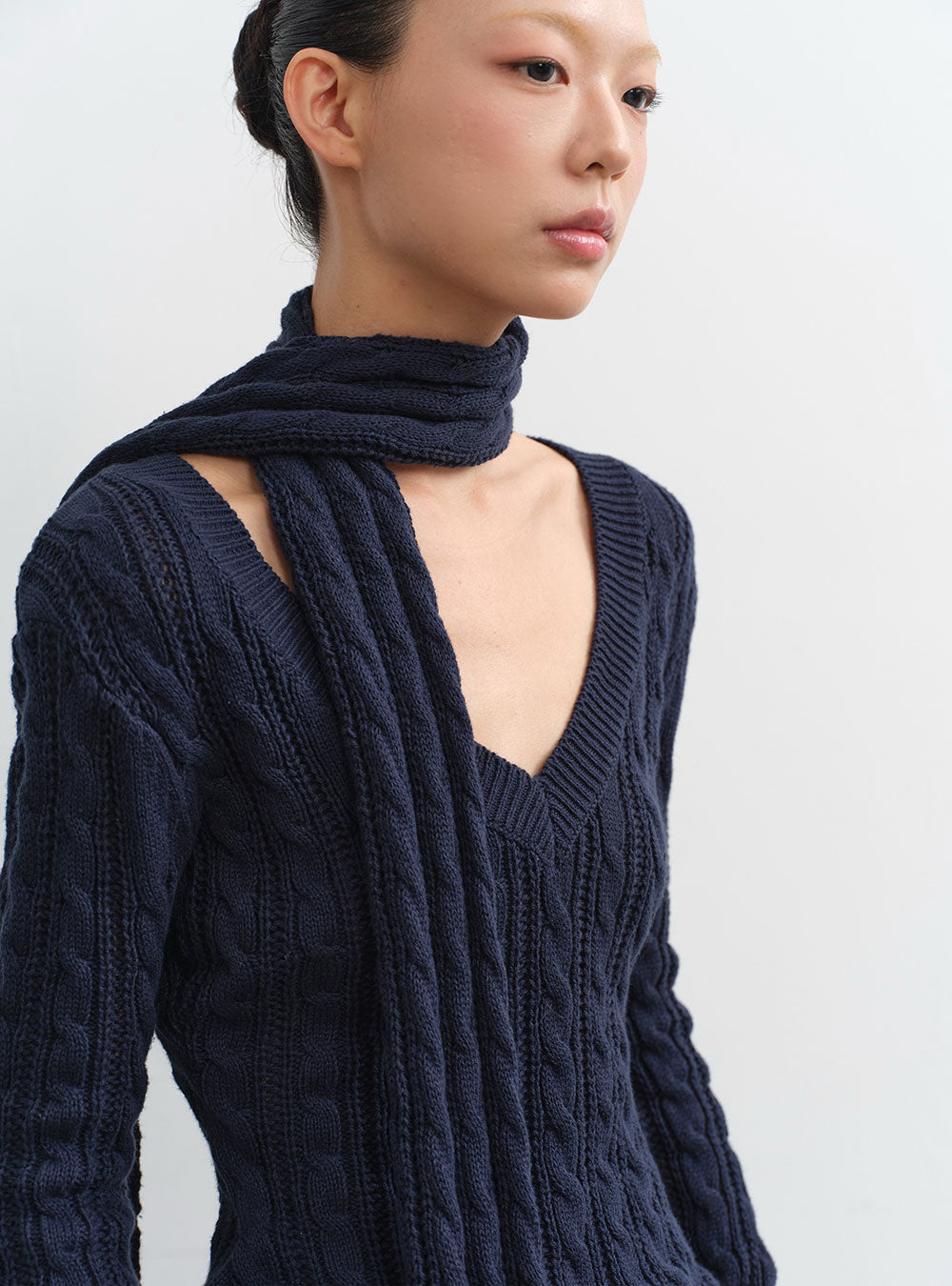 Retro V-Neck Cable Knit Sweater Top (3color)