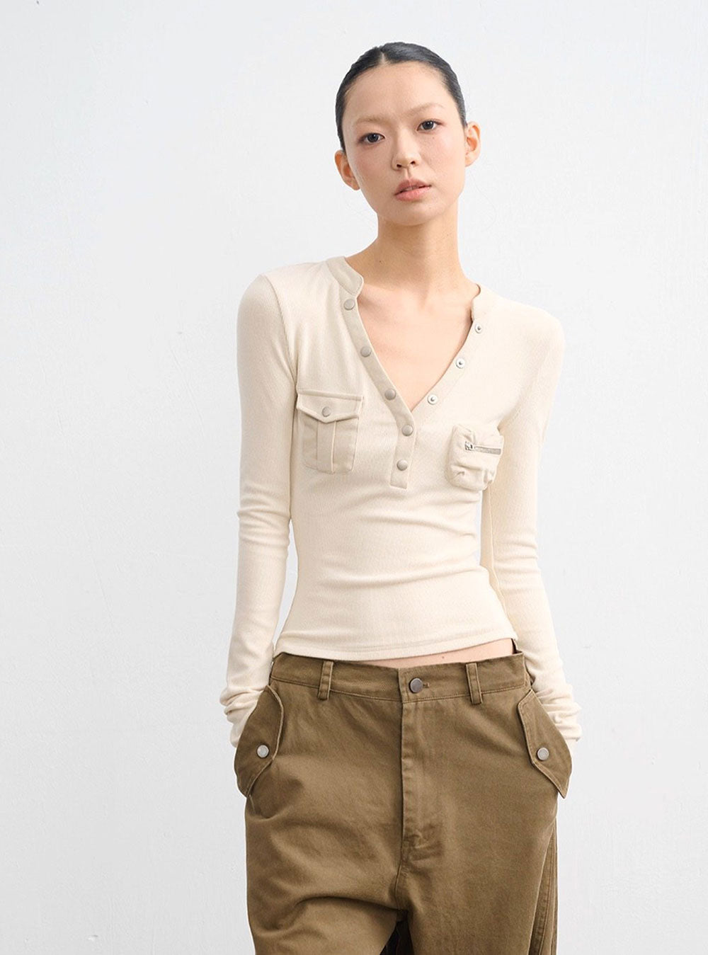 Slim V-Neck Base Top (2color)