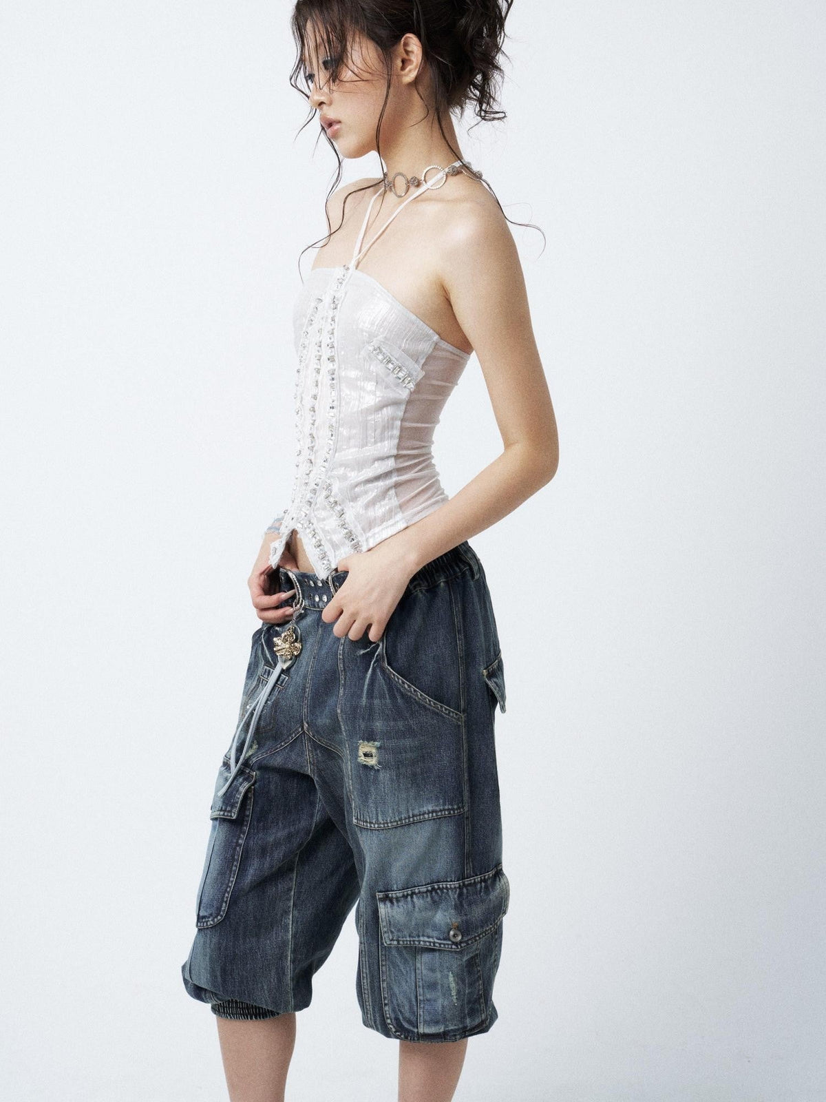 Waterwashed Distressed Rhinestone Women'S Denim Elastic Waist Capri Pants