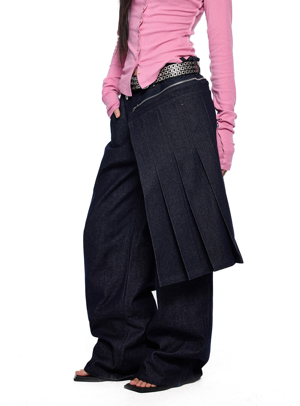 Detach Panel Raw Denim Pants