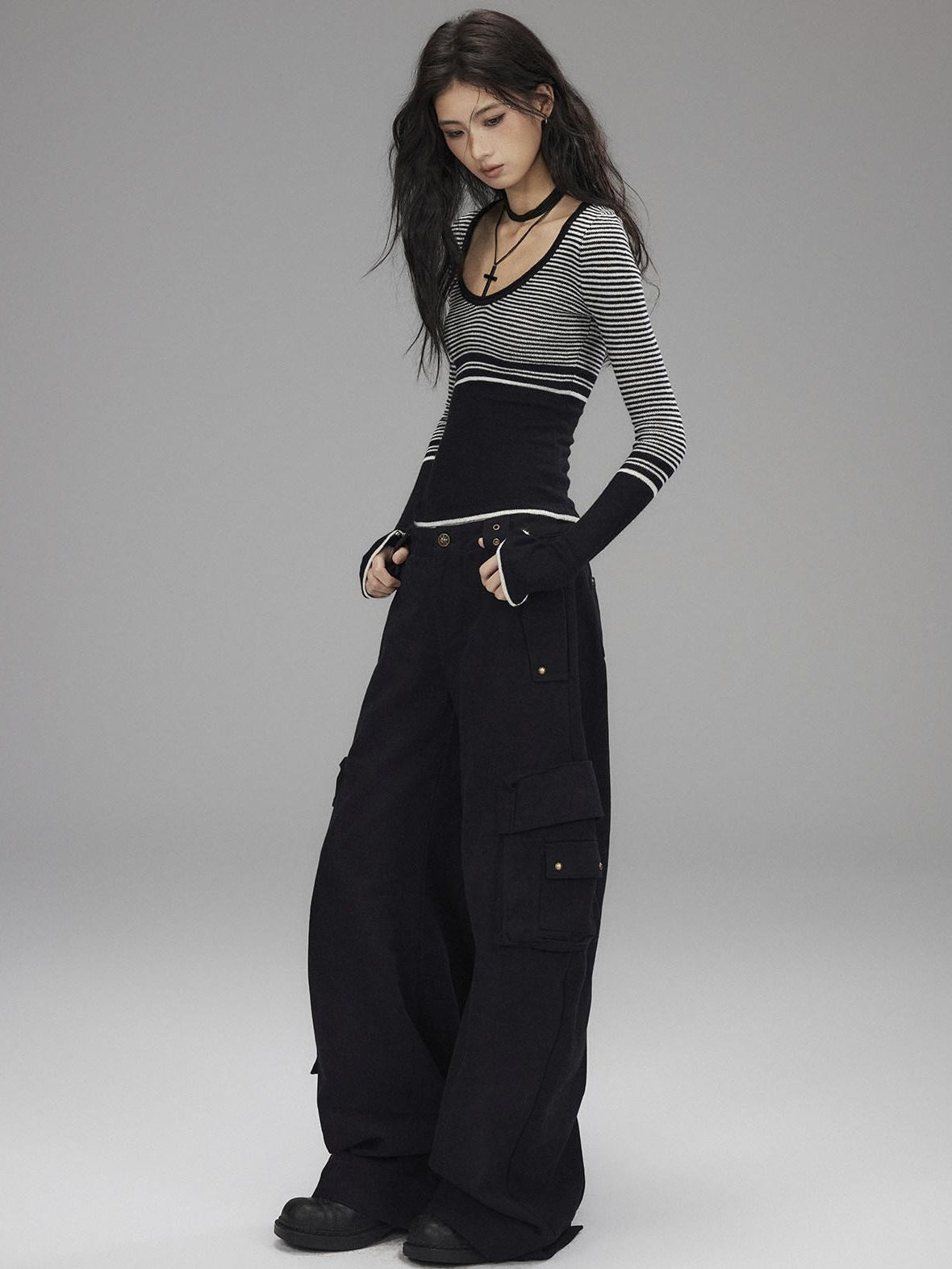 Washed Low Rise Wide Leg Utility Loose Fit Womens Black Cargo Pants