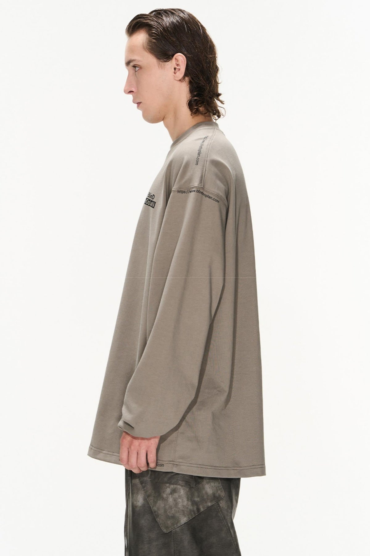 Base Logo Loose T-Shirt