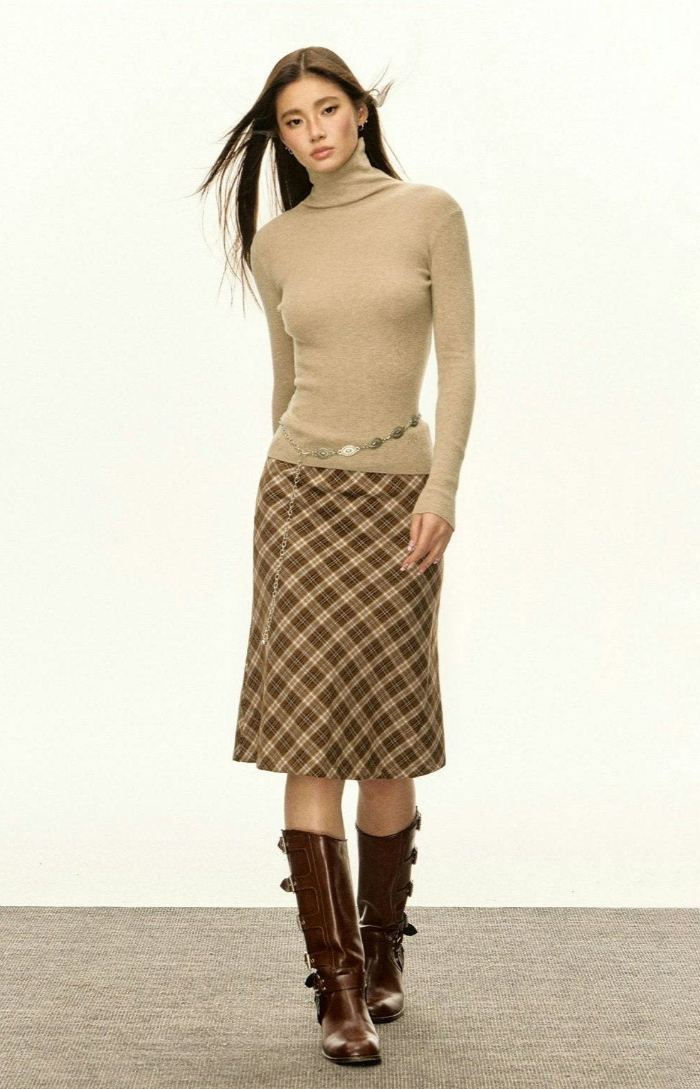 Fitted Turtleneck Ribbed Sweater