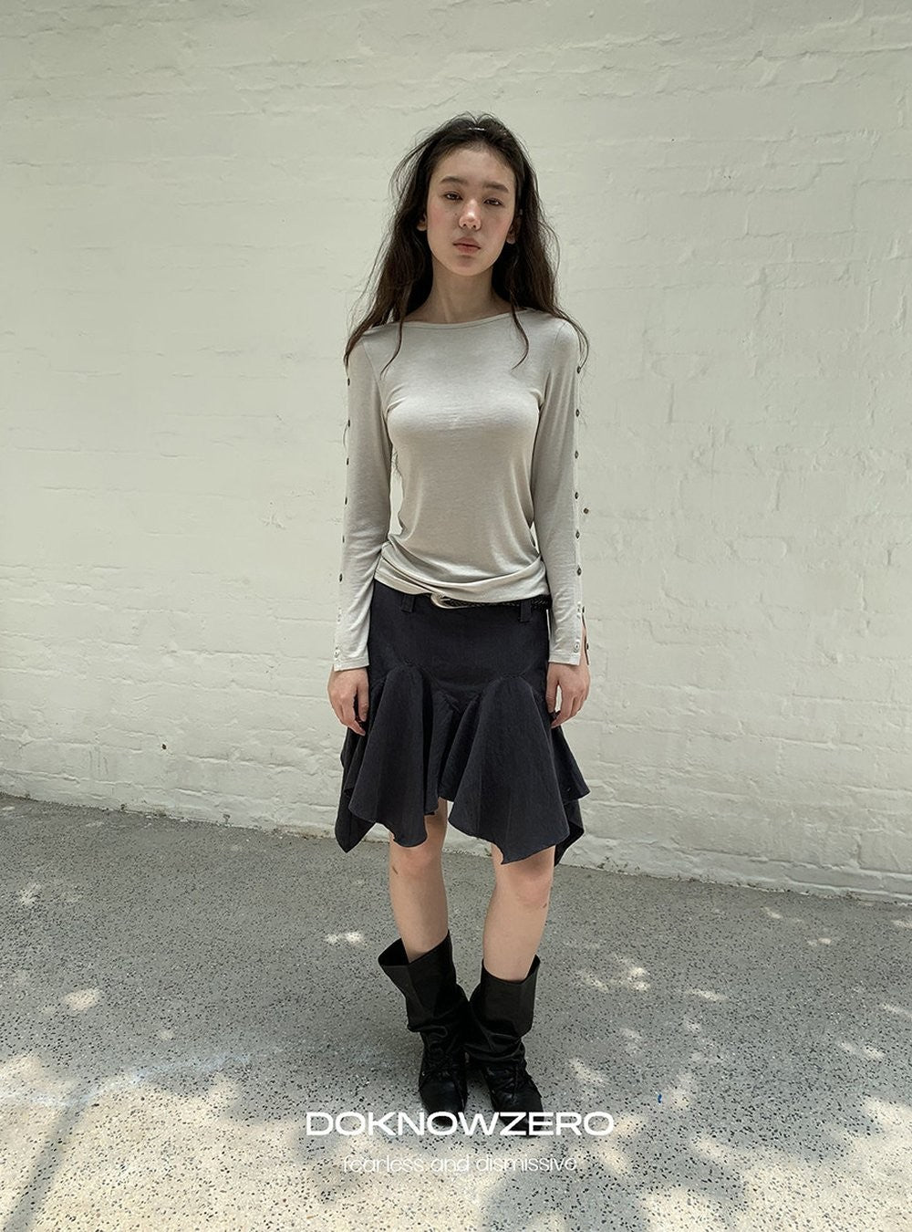 Buttoned Flare Sleeve Top