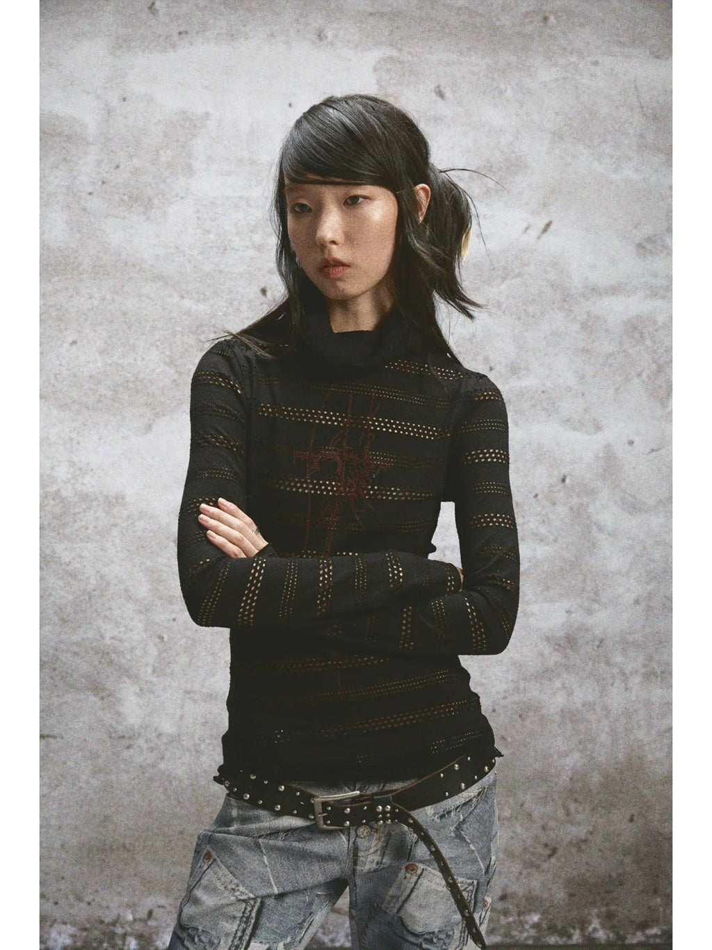Double Layered Elastic Print Crewneck Long Sleeve Tee