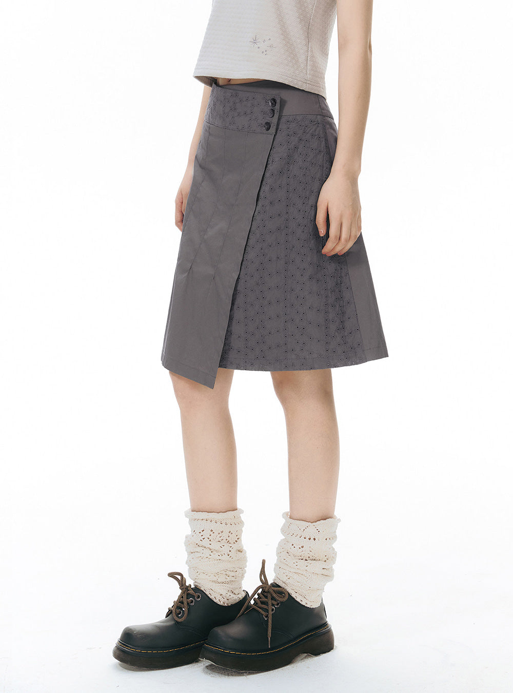 Embroidered Panel Pleated Skirt