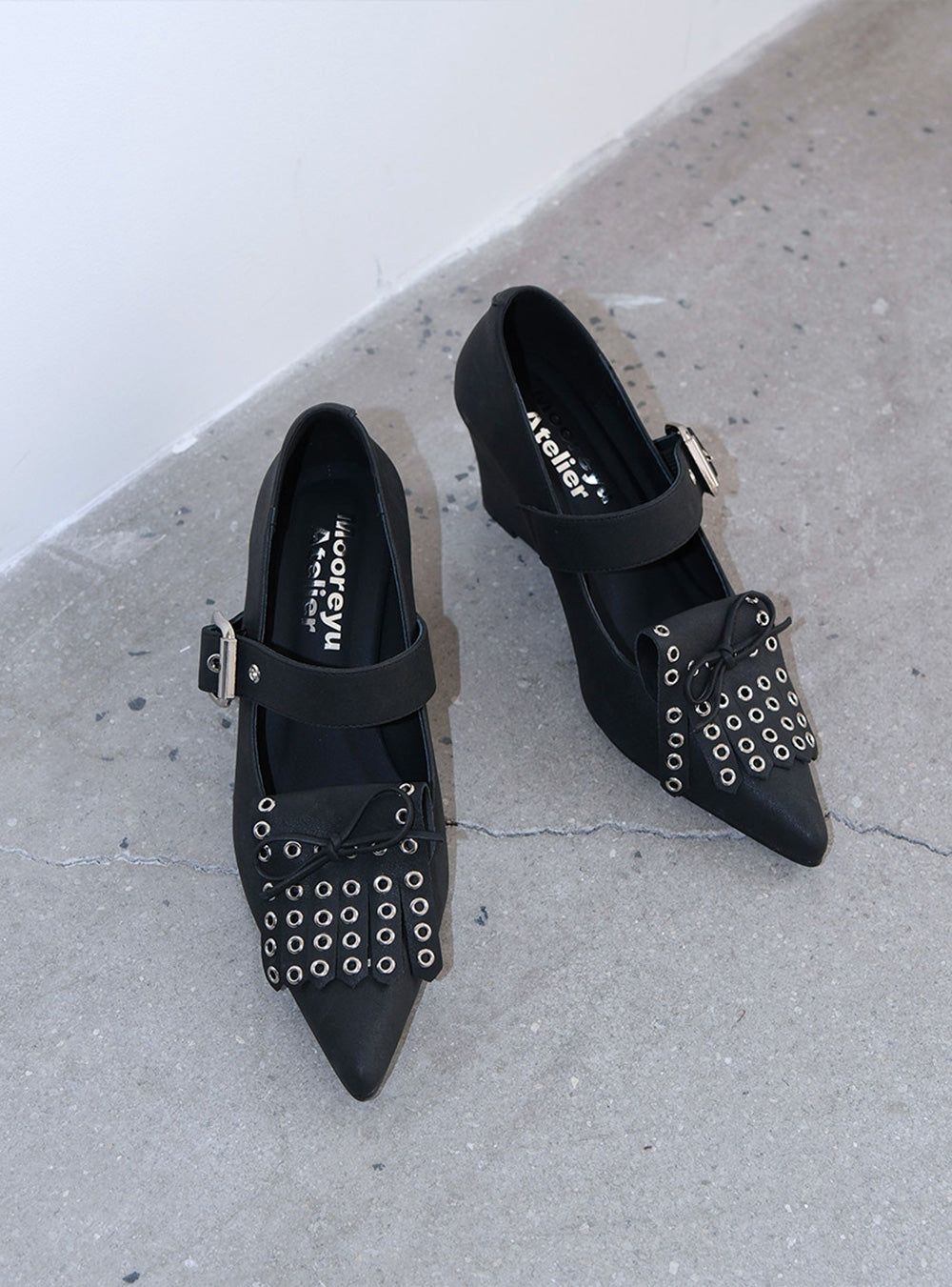 Grommet Bow Mary Jane Wedge Pumps