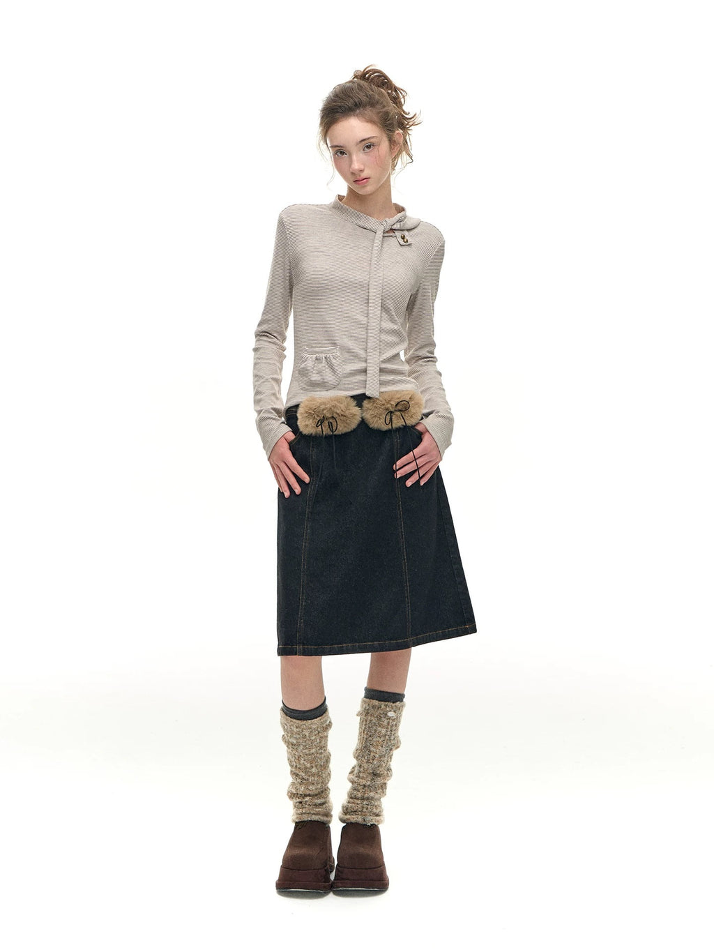 Romance Nanci Faux Fur Belt A-Line Denim Skirt