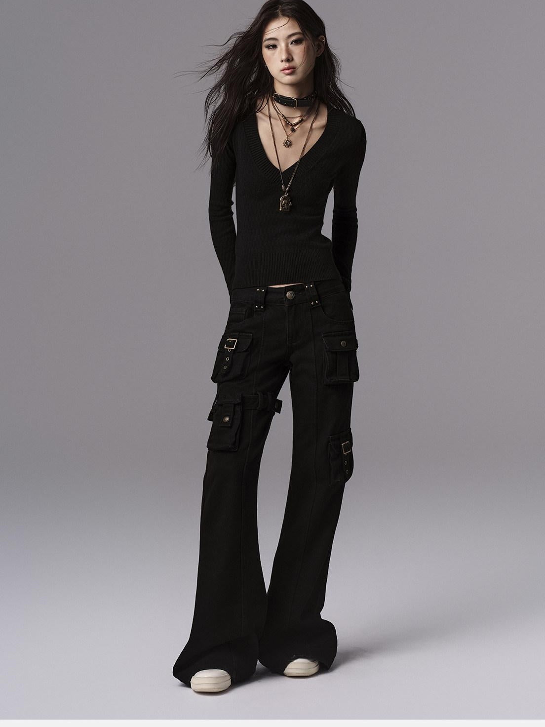 Dark Gothic Flared Mid Rise Pocketed Cotton Zip Fly Women Black Cargo Pants