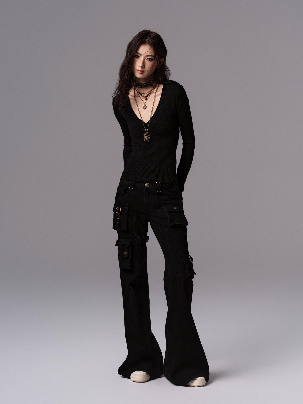 Dark Gothic Flared Mid Rise Pocketed Cotton Zip Fly Women Black Cargo Pants