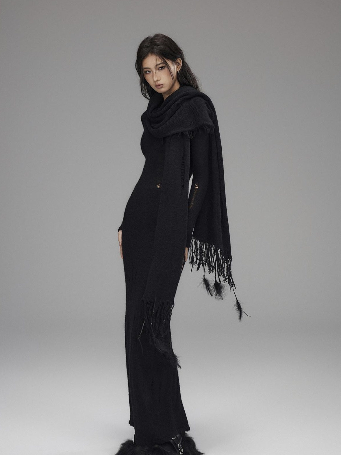 Waist Defining Wool Knit Tassel Casual Long Sleeve Round Neck Black Maxi Dresses