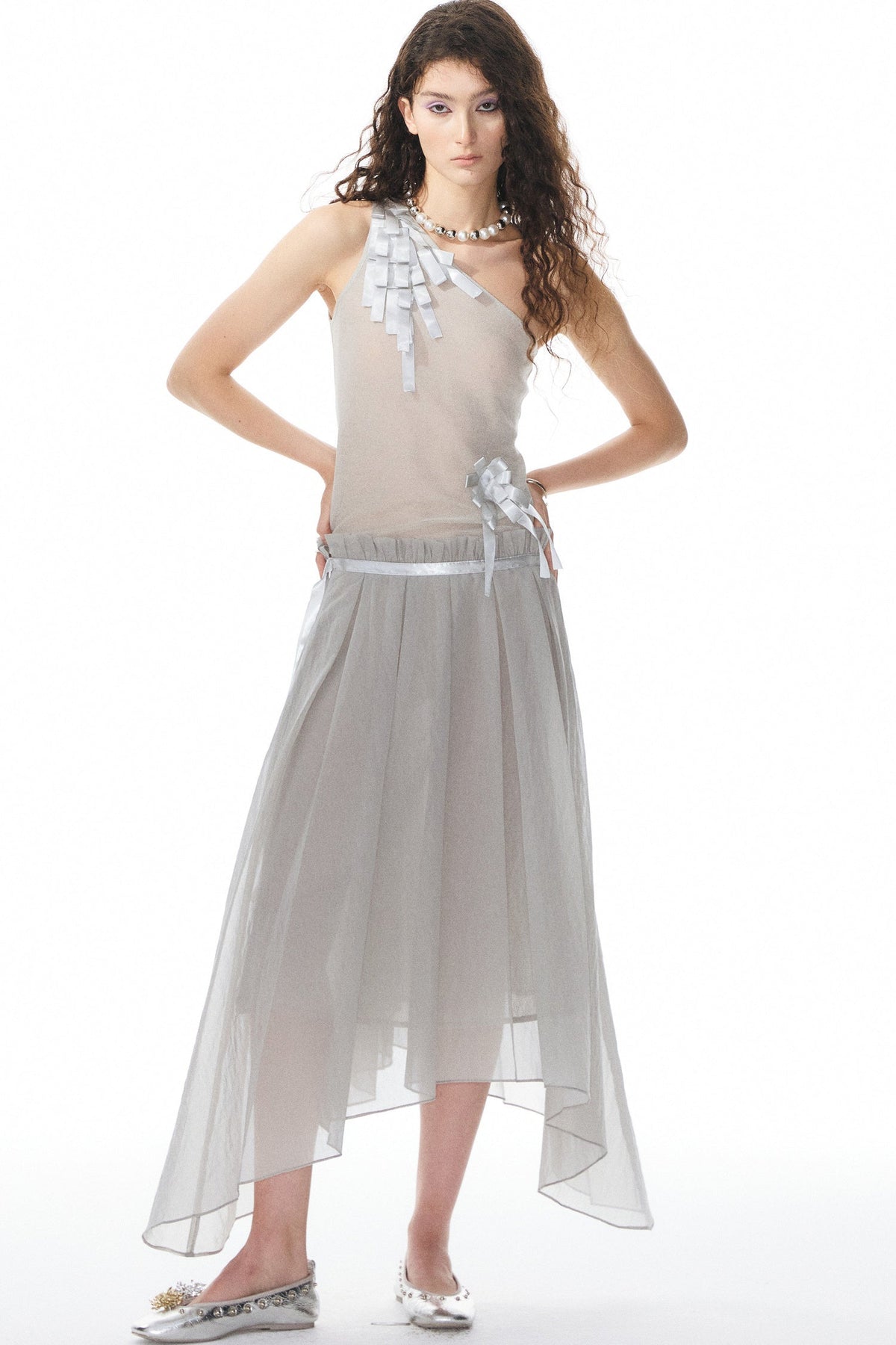 Satin Ribbon Knit Vest & Pleated Skirt Set