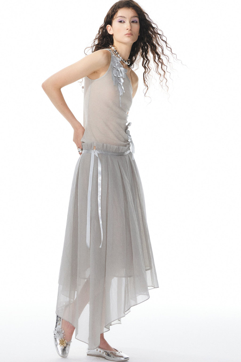 Satin Ribbon Knit Vest & Pleated Skirt Set