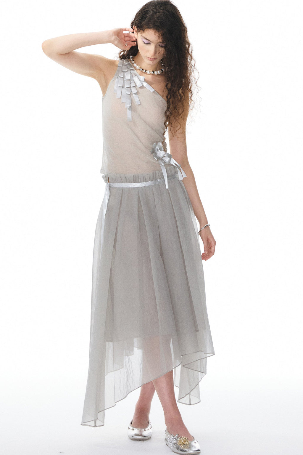 Satin Ribbon Knit Vest & Pleated Skirt Set