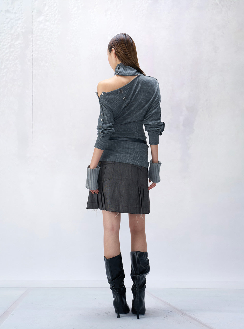 Reversible Ruffle Button Off Shoulder Top (2color)