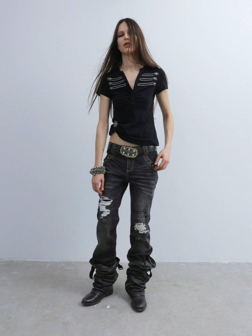 Dark Wash Whisker Distressed Ripped Low Rise Women'S Cotton Straight-Leg Jeans