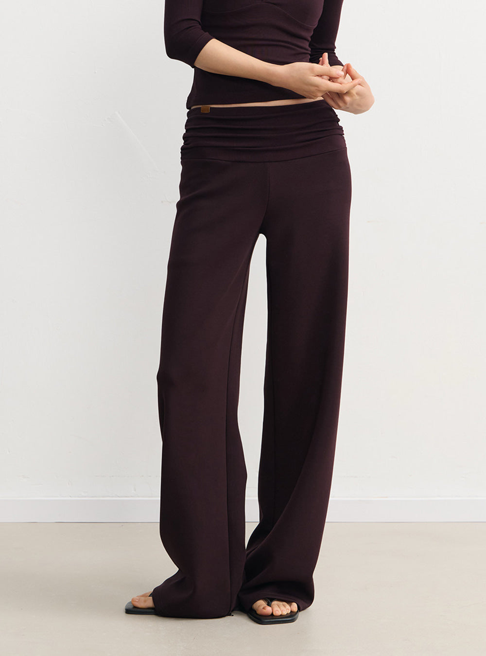 V-Neck Top & Flare Lounge Pants (2color)