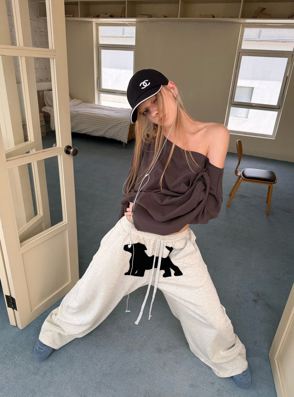 Wide Dog Applique Pants