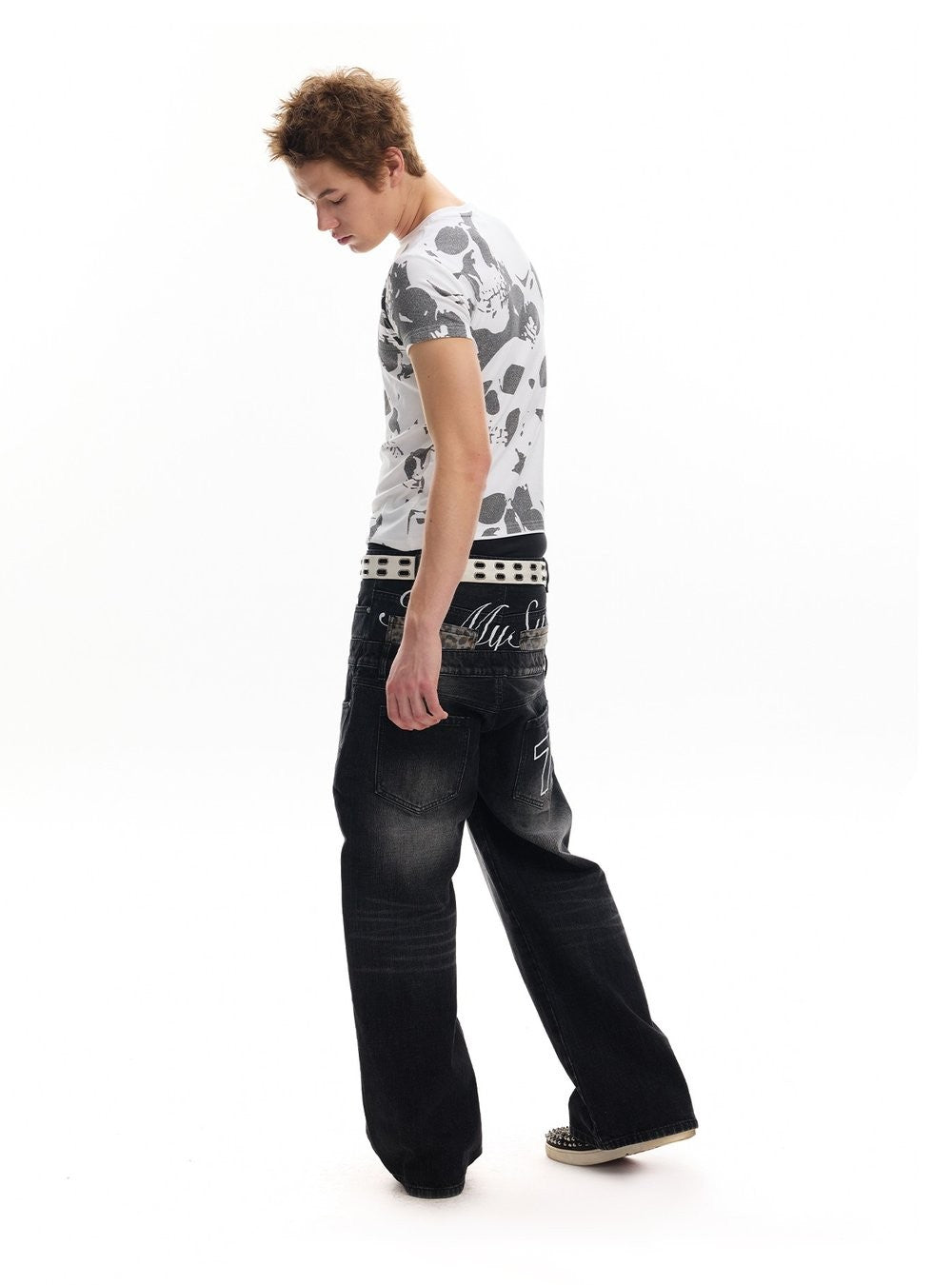 Skull Print Shoulder Top