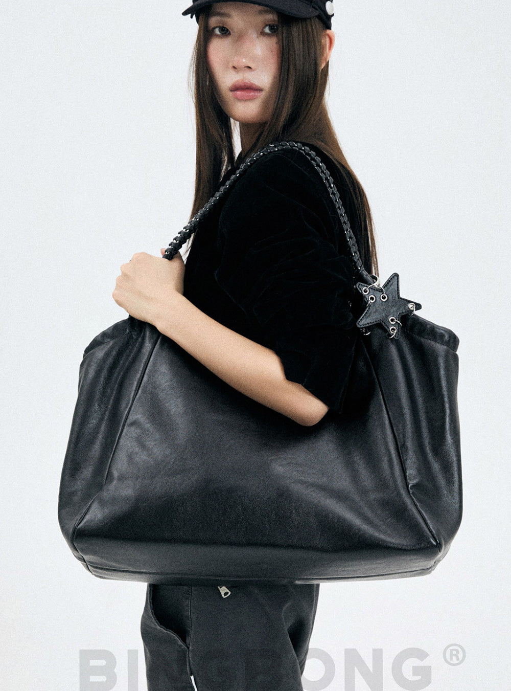 Chain Gathered Shoulder Bag (2color)