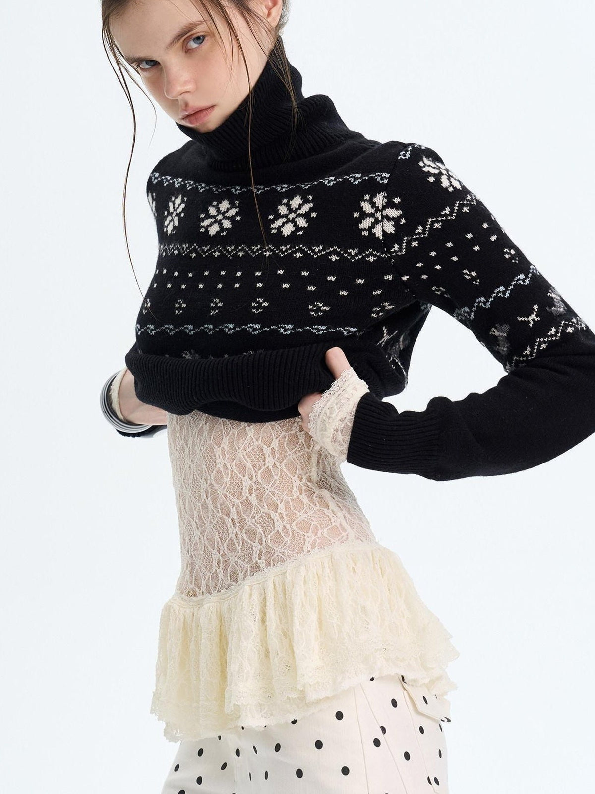 High Stretch Nylon Lace Vintage Slim Layered For Women Long Sleeve Crop Tops