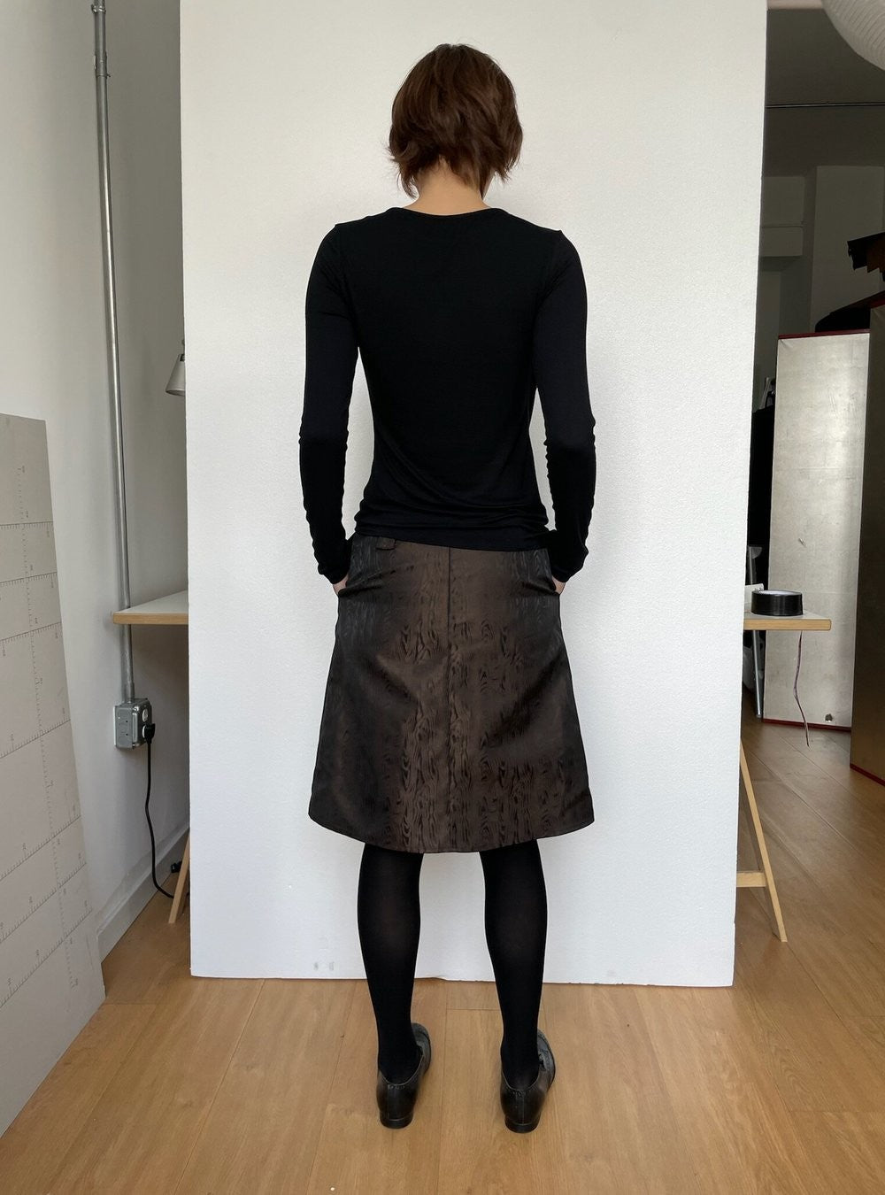 Woodgrain Slit Skirt