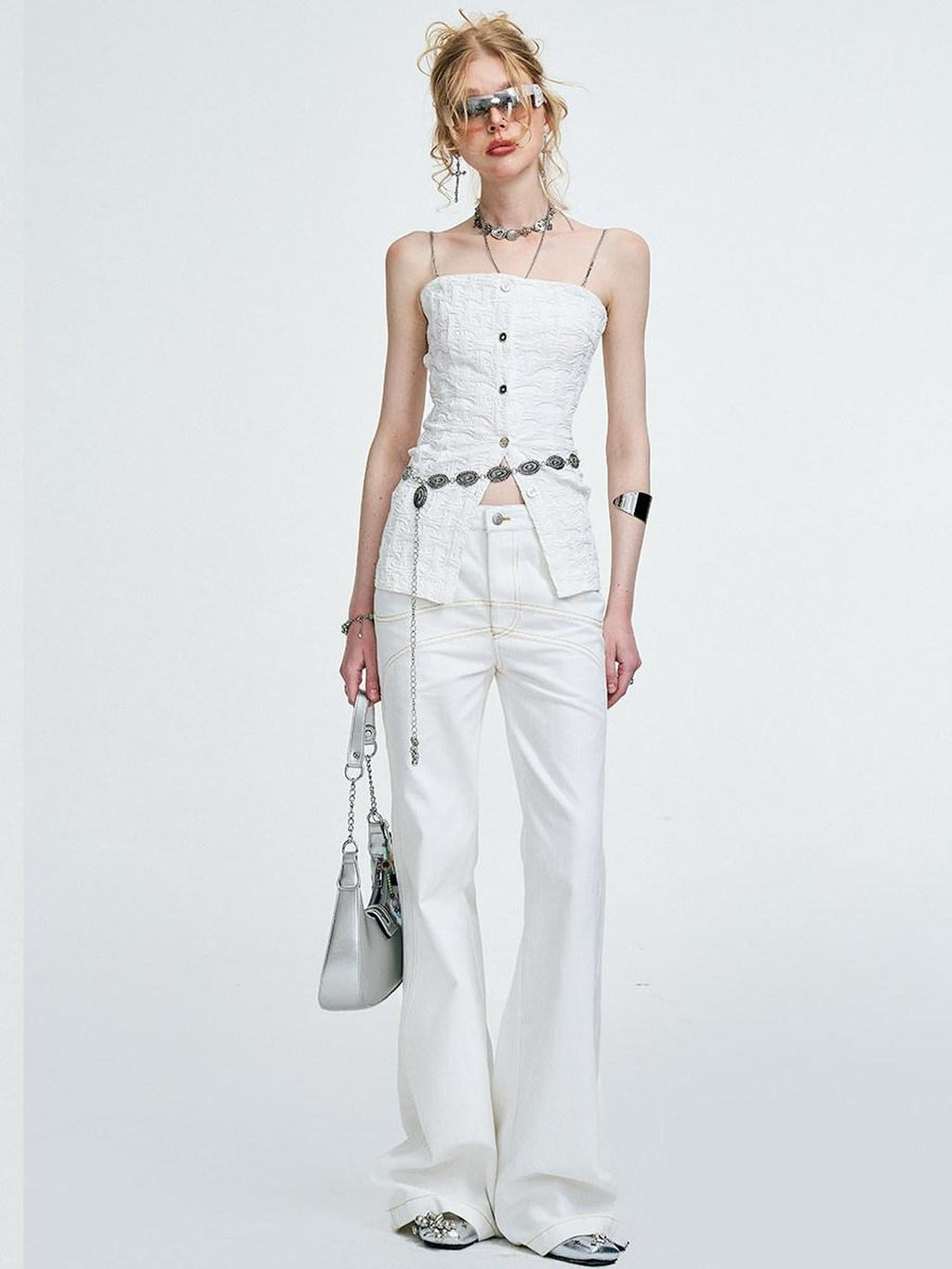 3D Chain Ruffle Button Original Slim Fit Cotton Blend Solid White Camisoles