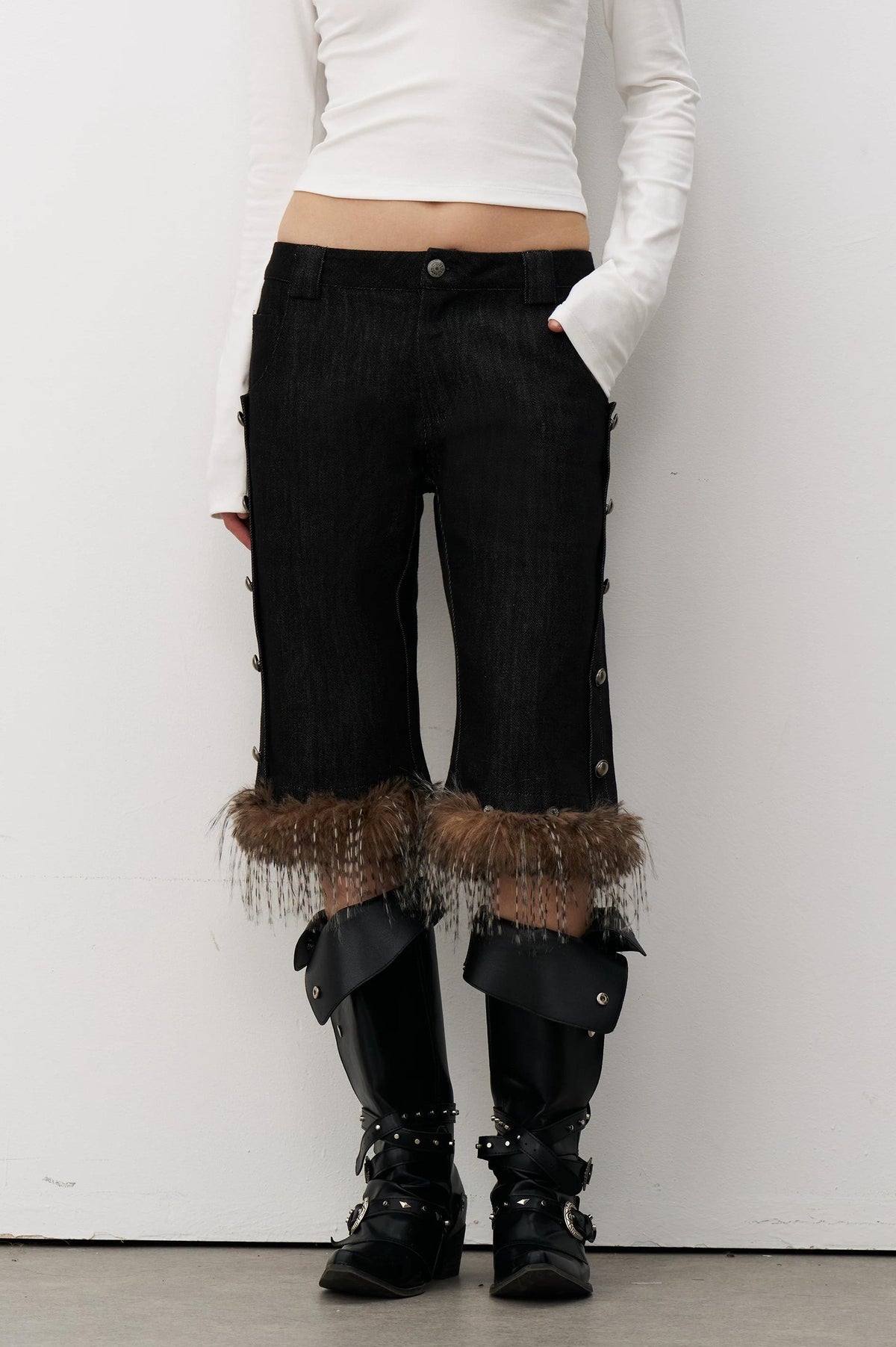 THELIGHT | LYCRA TENCEL PLUSH SHORTS【ID:TN00099】