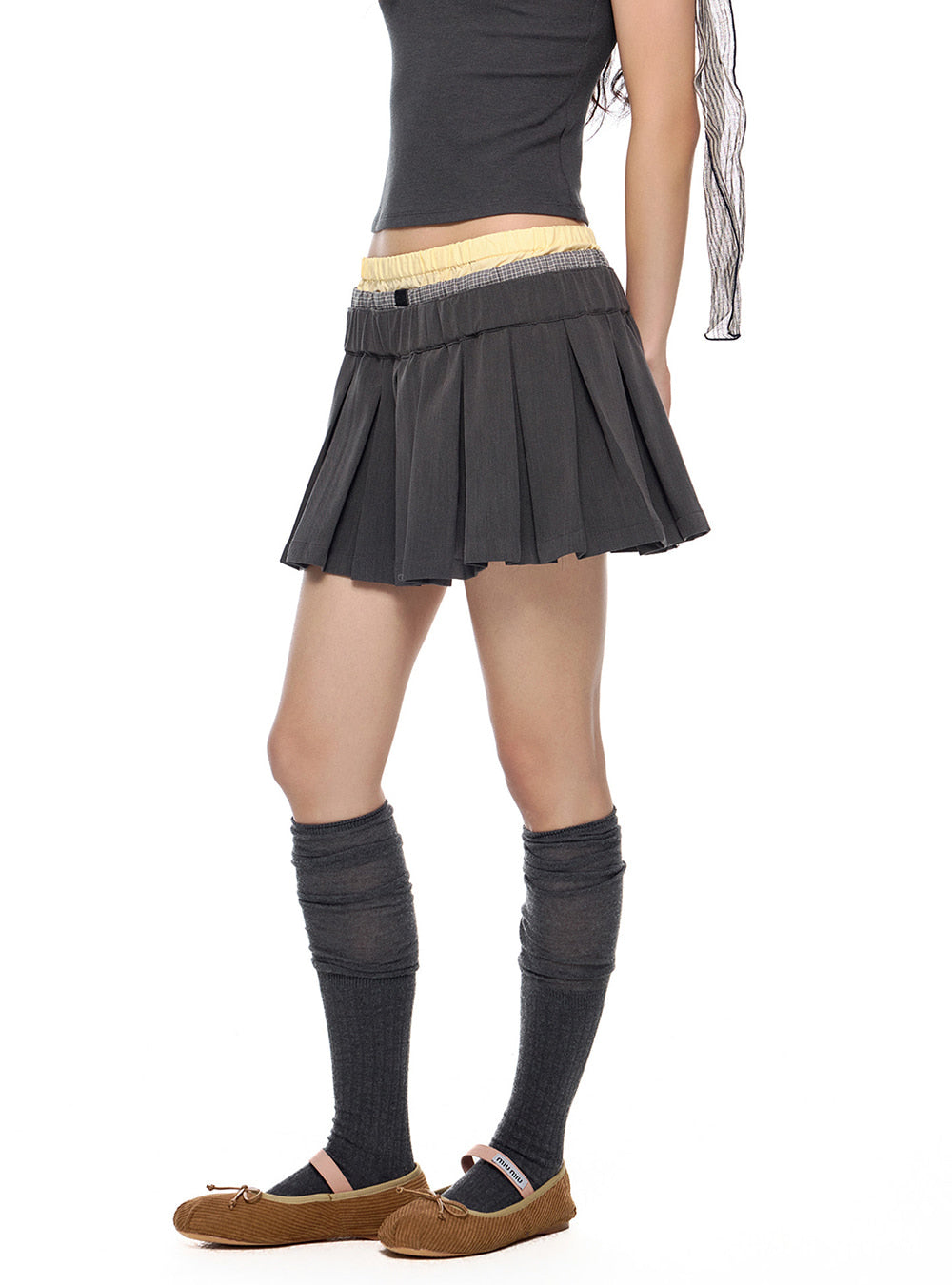 Layer Clash Pleated Skirt