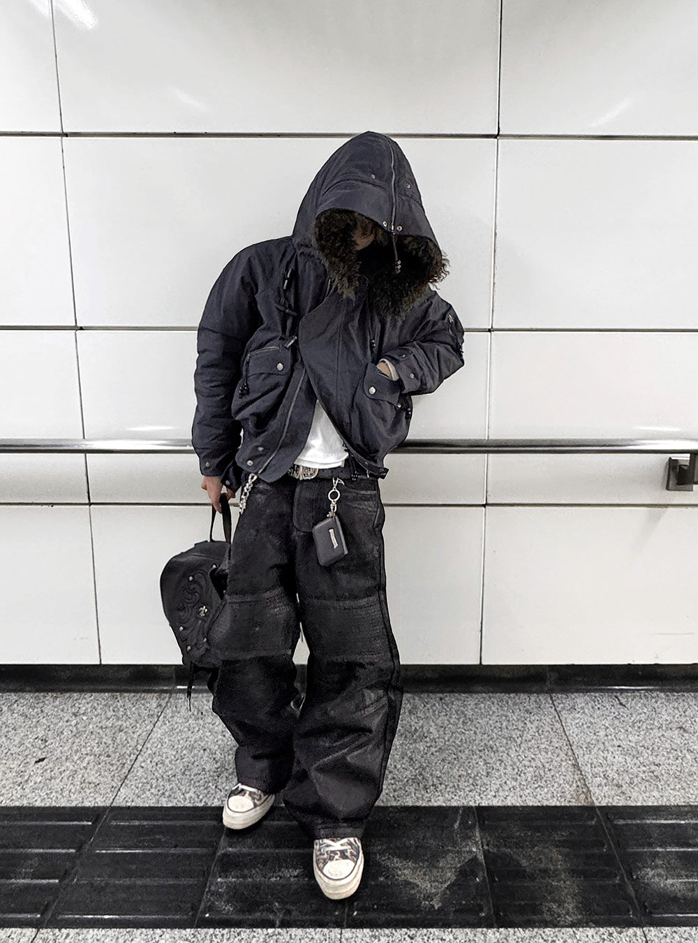 Obsidian Script Washed Pants