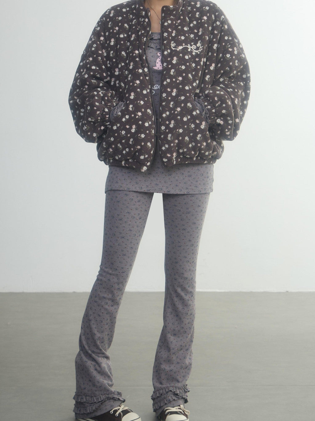 Vintage Storybook Floral Print Women'S Crystal Velvet Lined Puffer Jackets