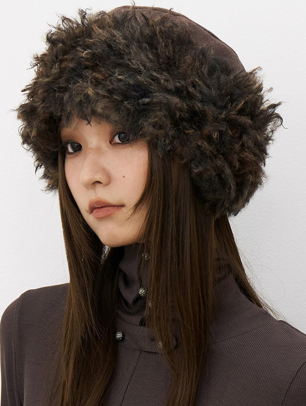 THELIGHT | REVERSIBLE FAUX LAMB WOOL BUCKET HAT【ID:TN00118】