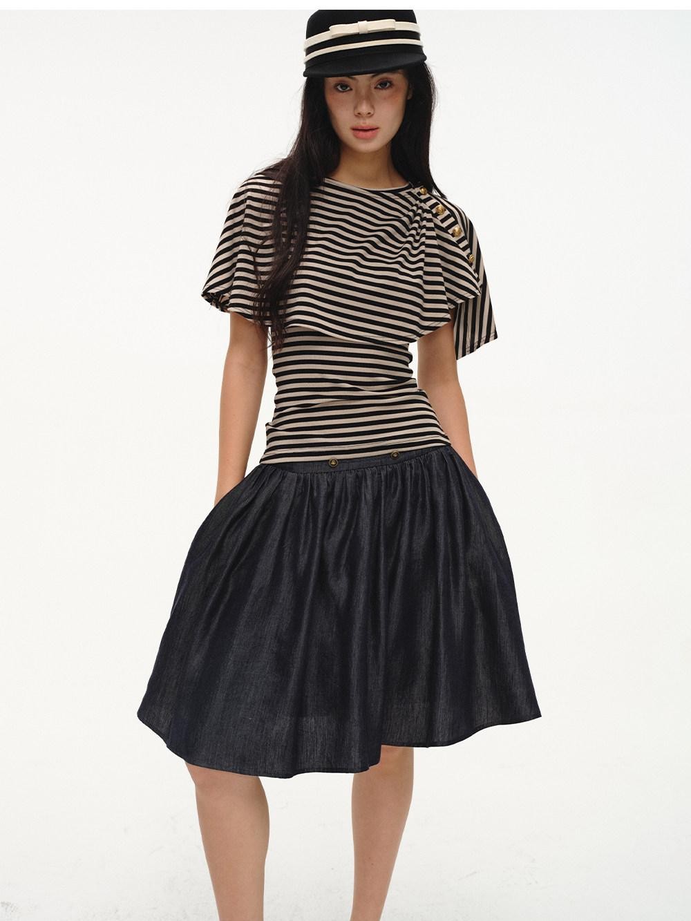 Black Striped Buttoned Shawl V-neck Slim Fit Women's Tank Tops